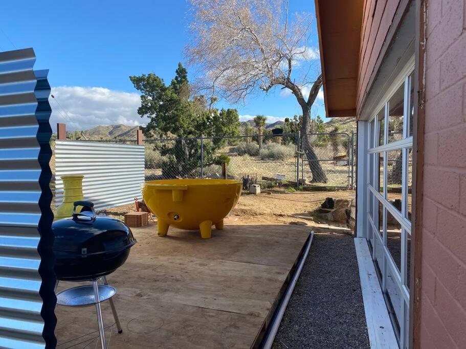 Jt'S Star Catcher Cabin - Hot Tub Yucca Valley Buitenkant foto